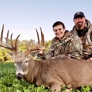 Illinois USA Hunt White-tailed Deer