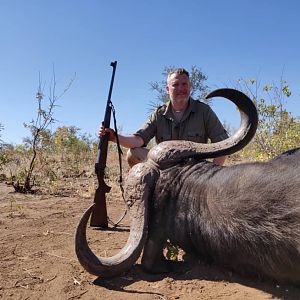 Hunting Cape Buffalo in Zimbabwe