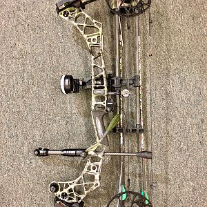 Mathews VXR Compound Bow