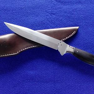 Pigsticker Knife & Sheath