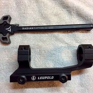 Radiant Raptor-SL charging handle