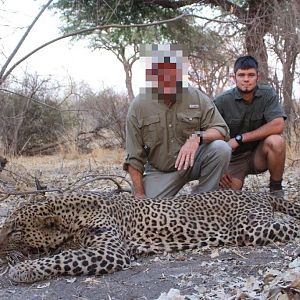 Leopard Hunt Namibia