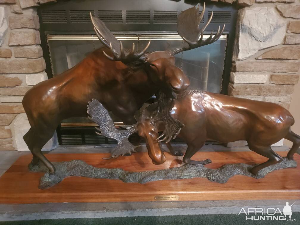 1995 Fred Hoppe Moose Bronze