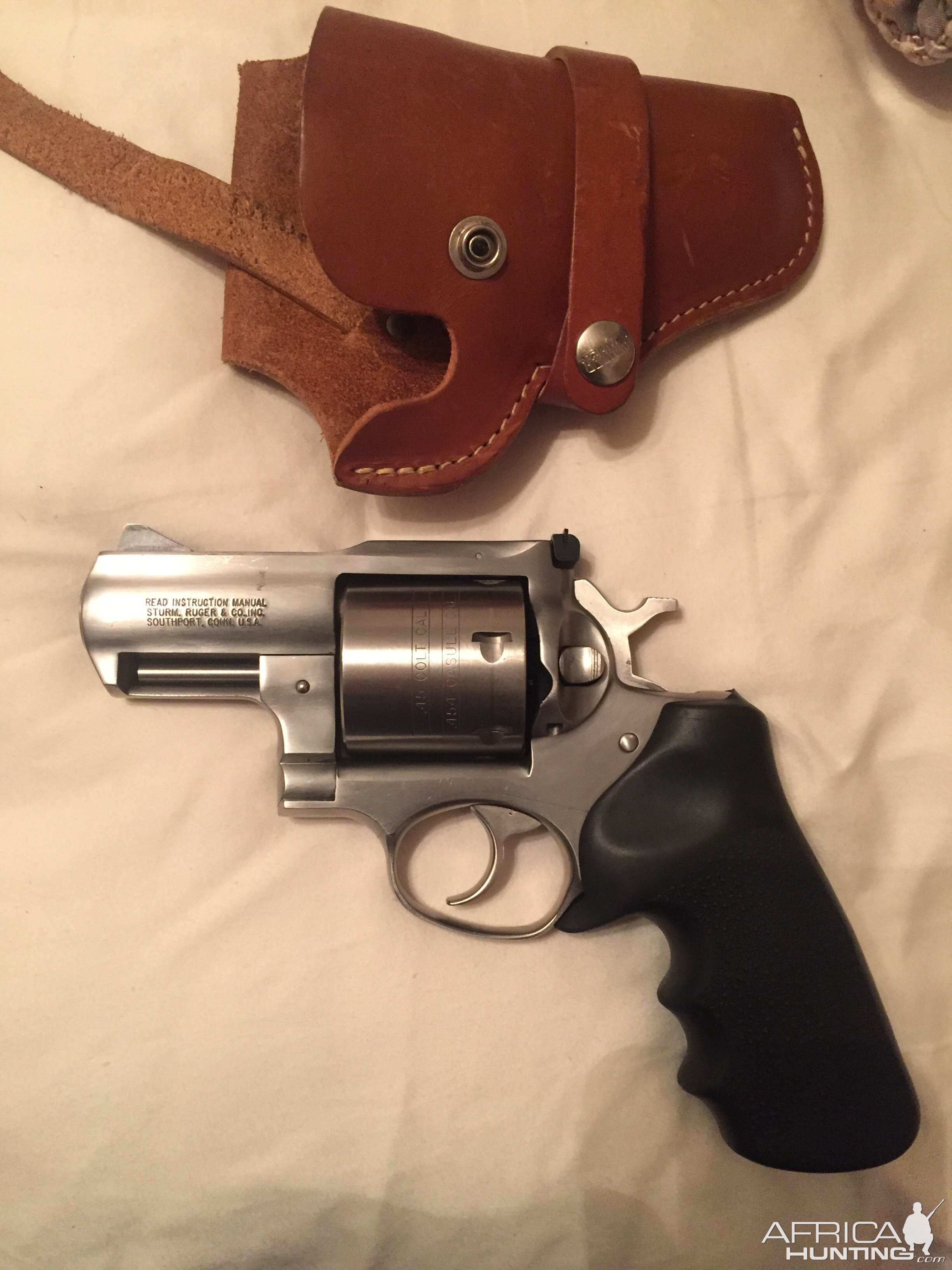 6 shot Ruger Alaskan 454 Casull