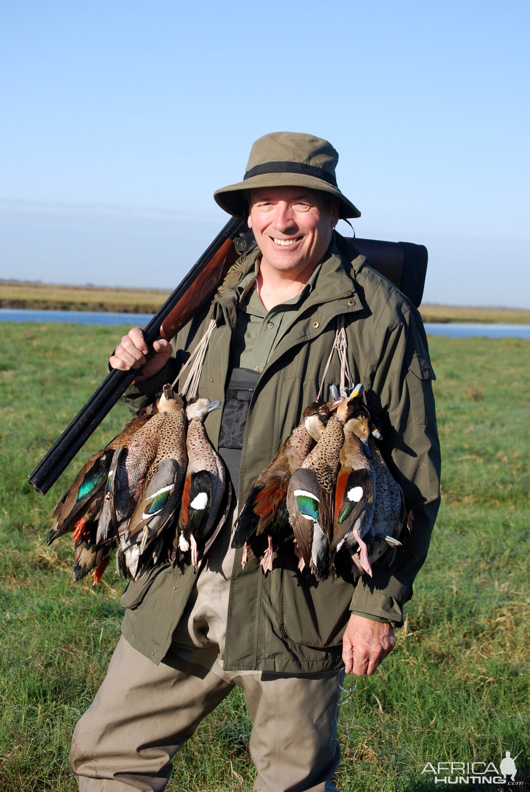 A good morning hunting ducks in Argentina