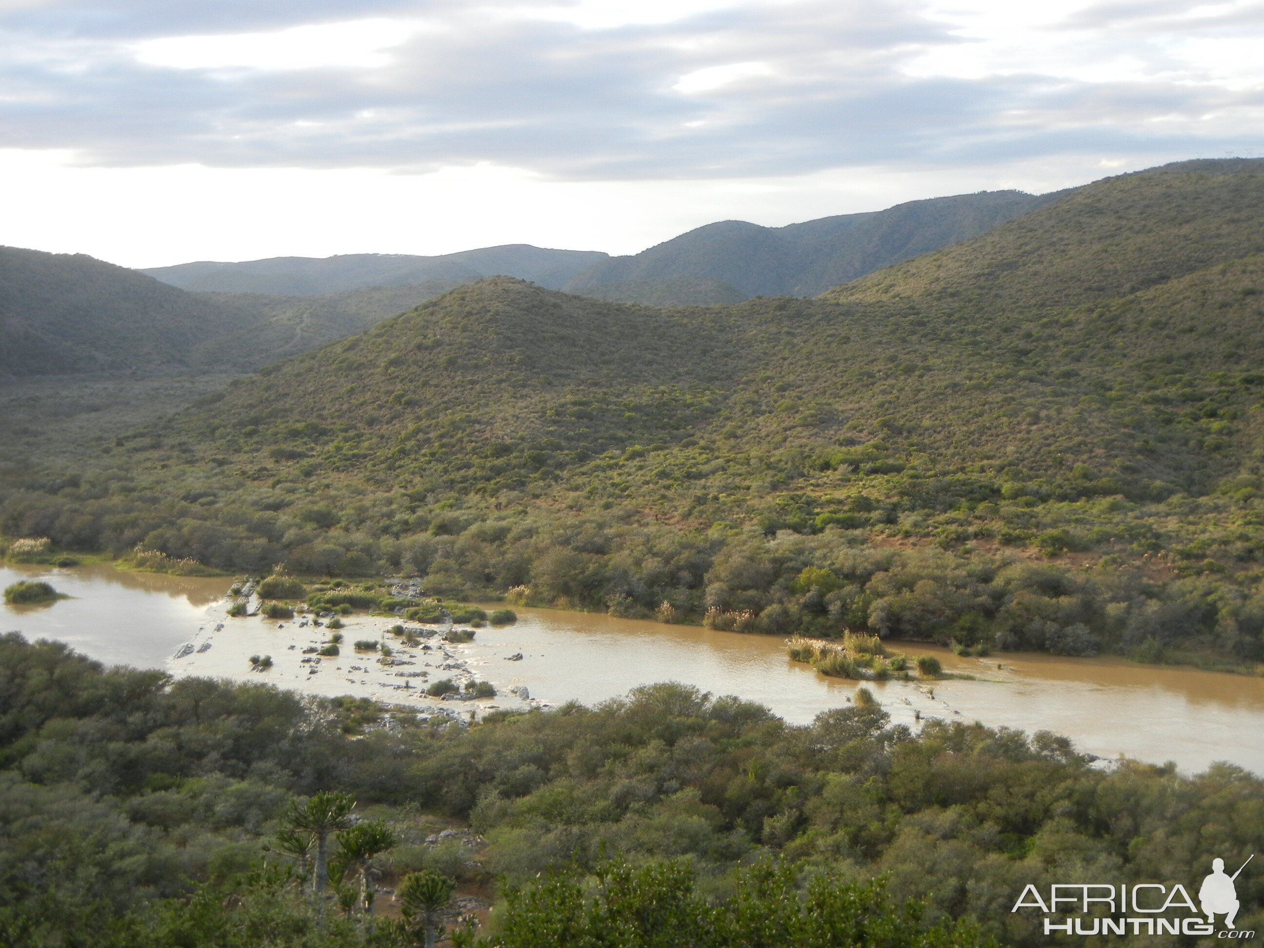 Area & Surroundings  KMG Hunting Safaris