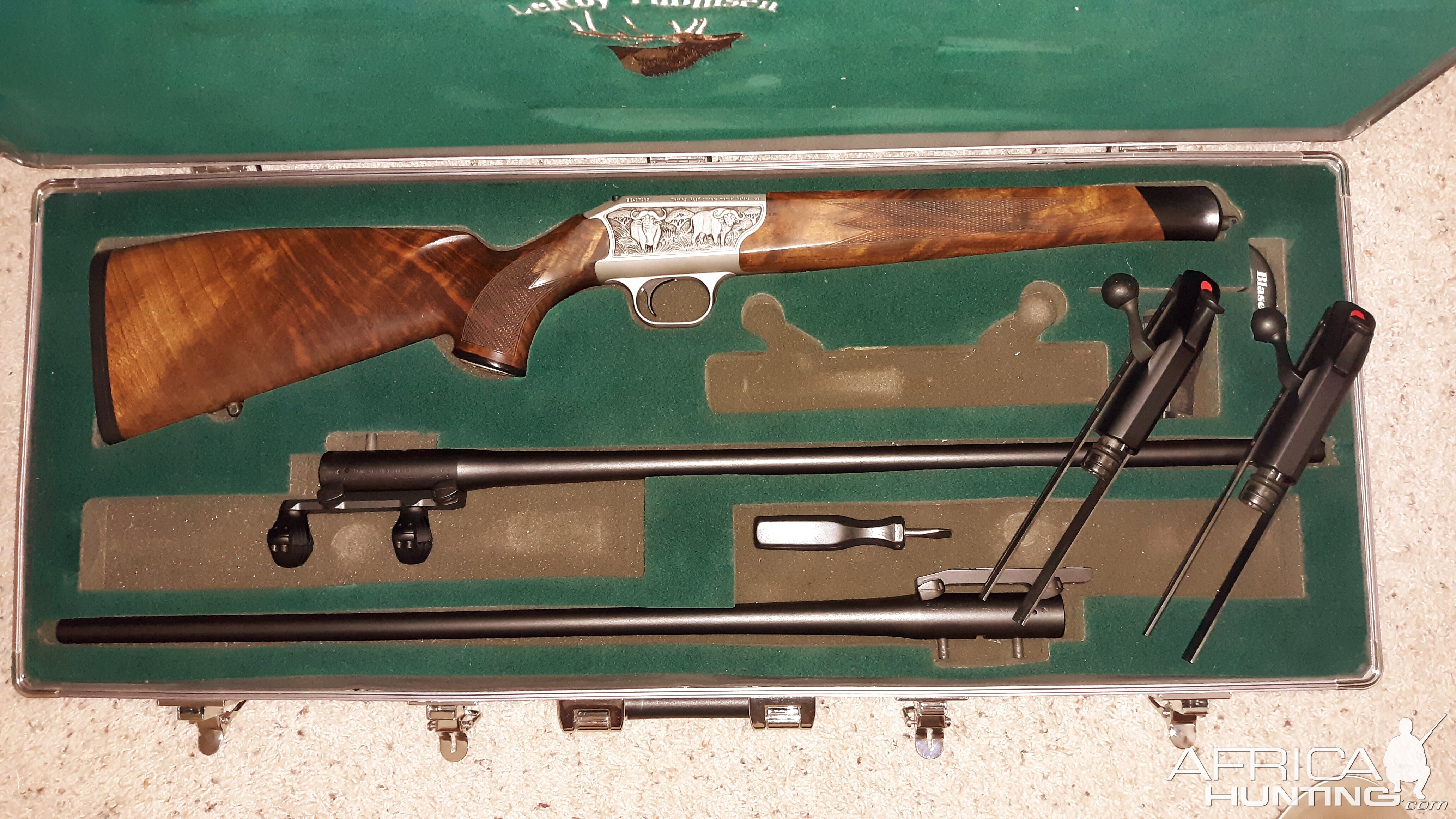 Blaser R93 Euro Luxus Rifle with Grade 7 Wood