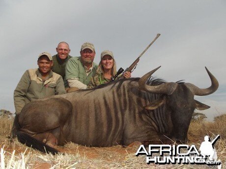 Blue Wildebeest hunt with Wintershoek Johnny Vivier Safaris