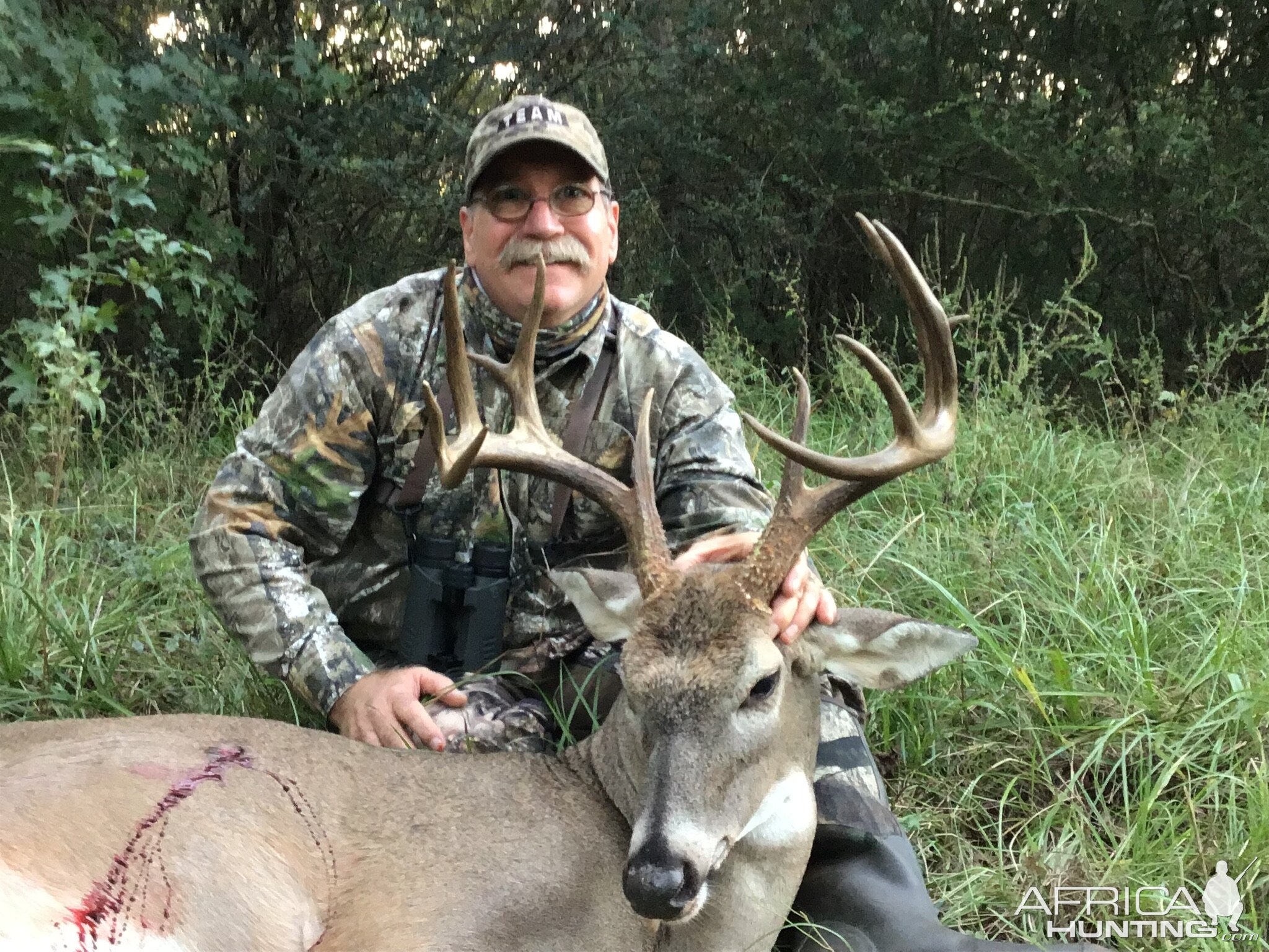 Bow Hunting White-tailed Deer in Texas USA