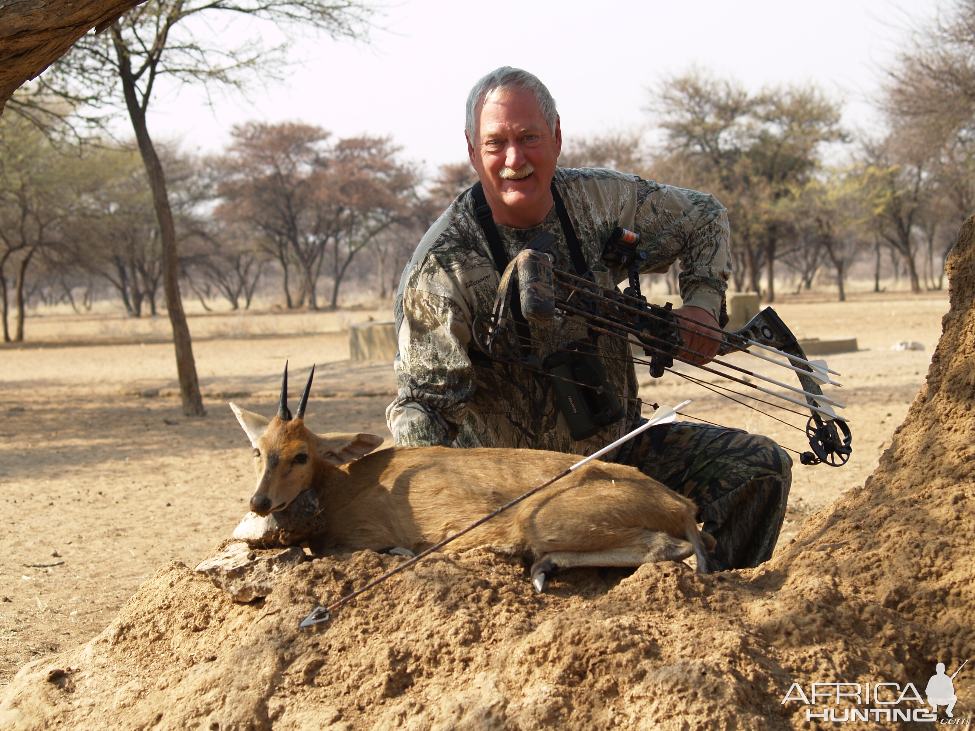 Bowhunting Duiker in Namibia