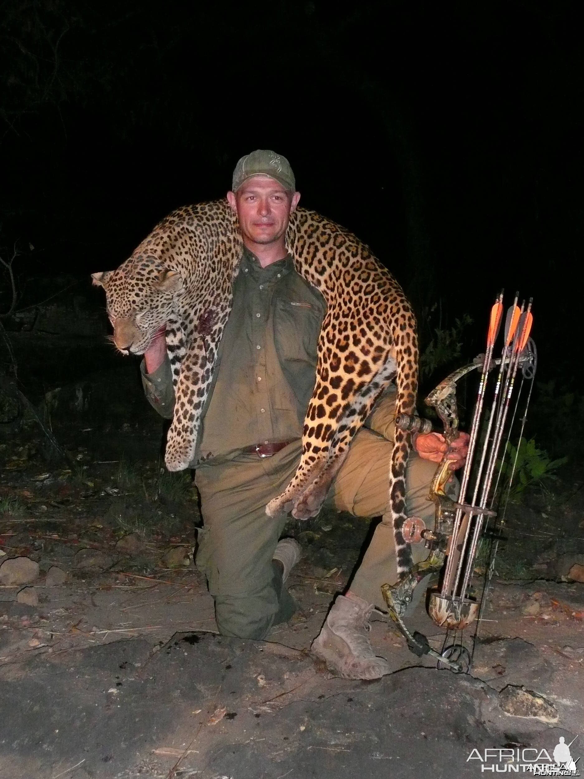 Bowhunting Leopard CAR