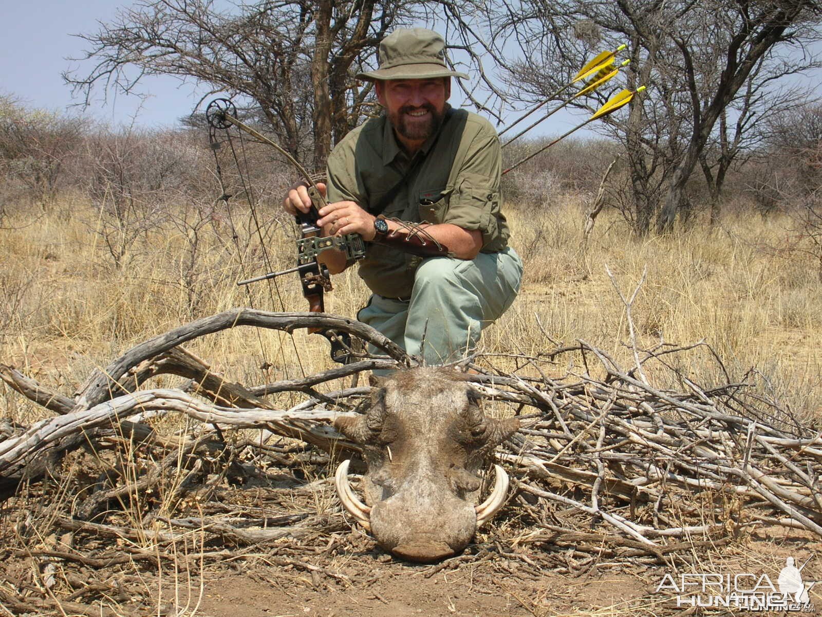 Bowhunting Warthog in Namibia