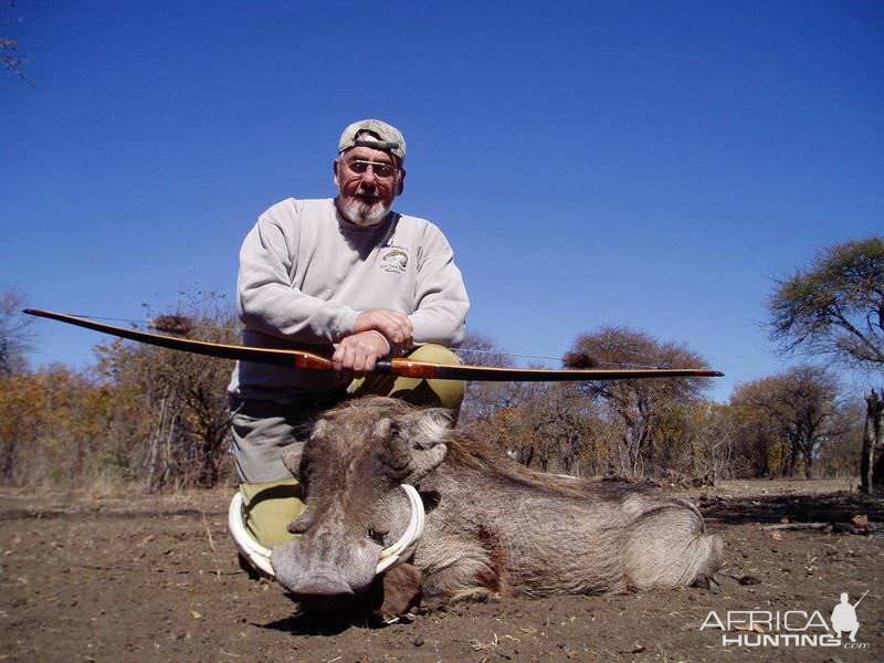 Bowhunting Warthog Zimbabwe