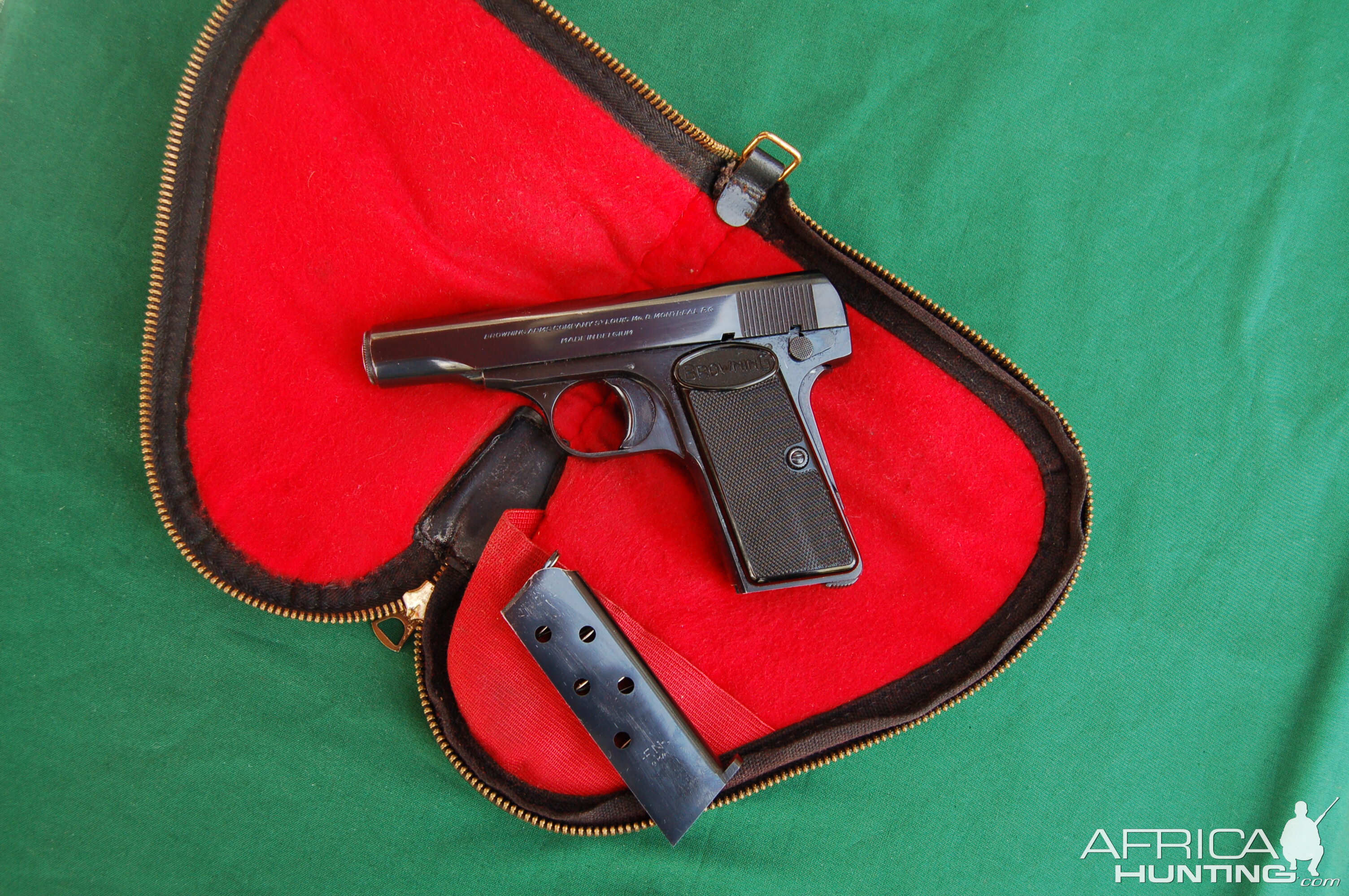 Browning 1910/1955 .380 ACP Pistol