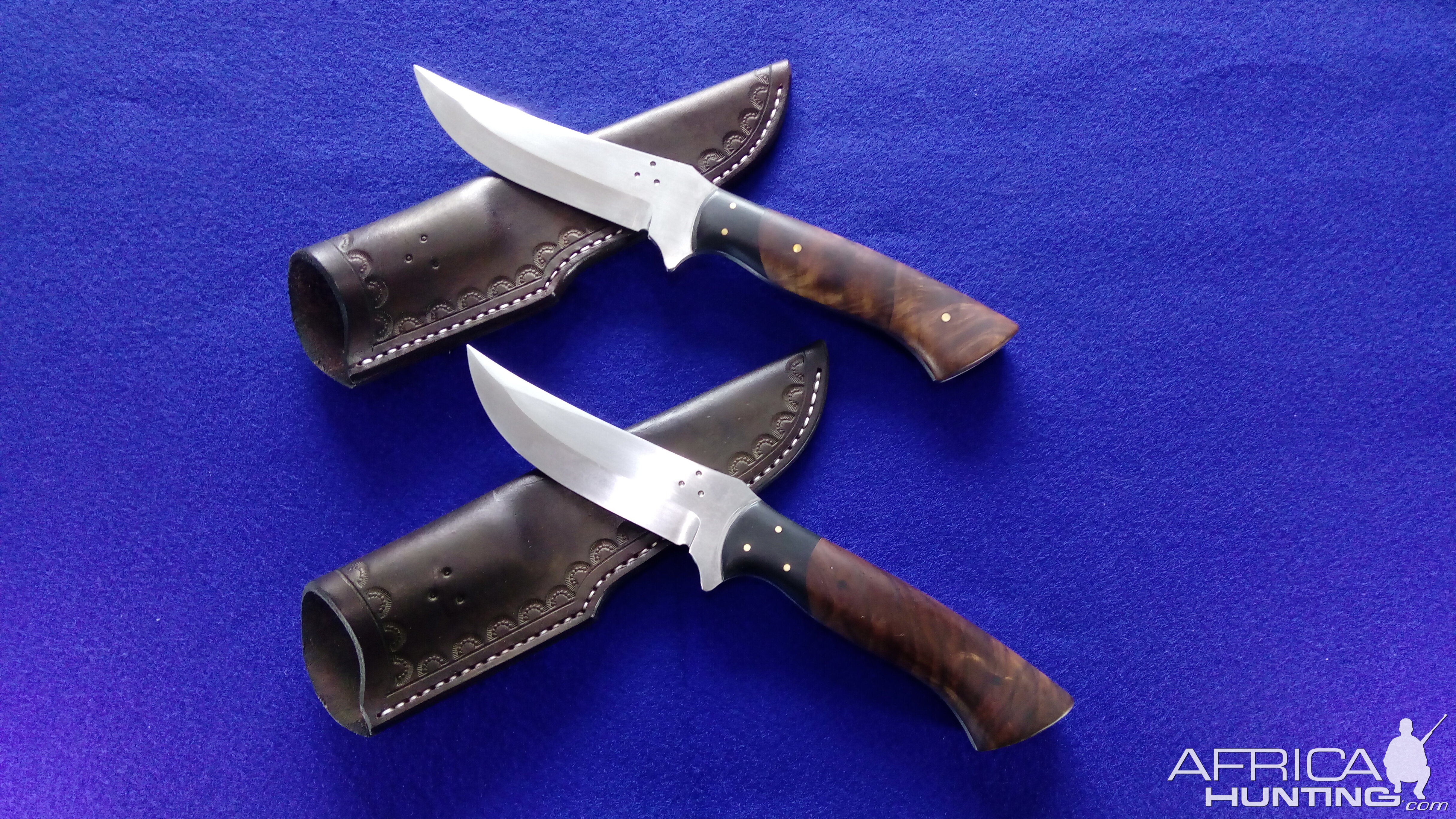 Buffalo Skinner Knives & Sheaths