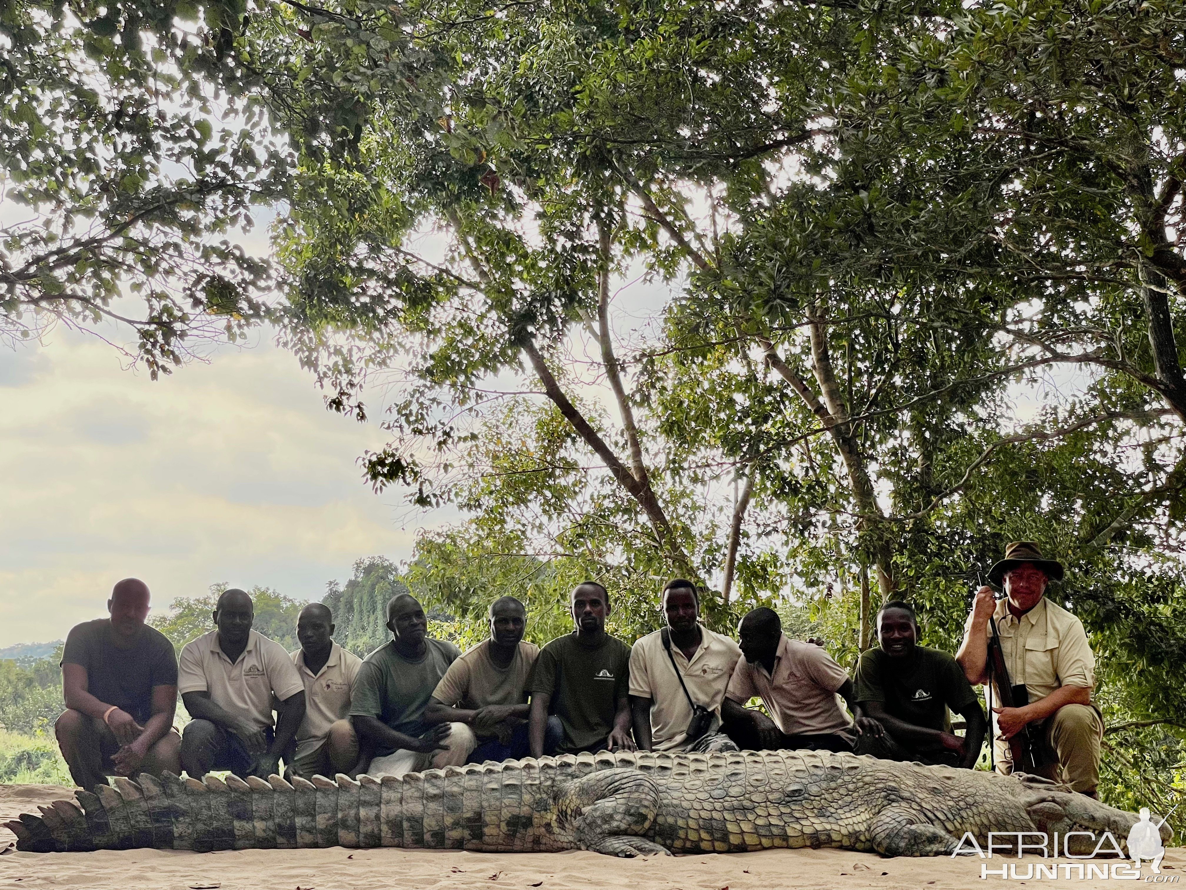 Crocodile with Zana Botes Safari