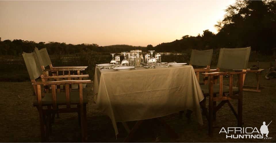 Dinner Table Africa