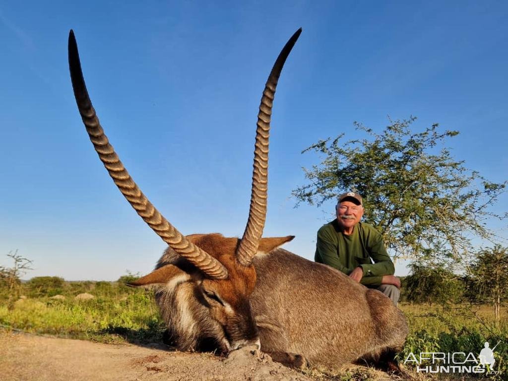 East African Defassa Waterbuck Hunt Uganda