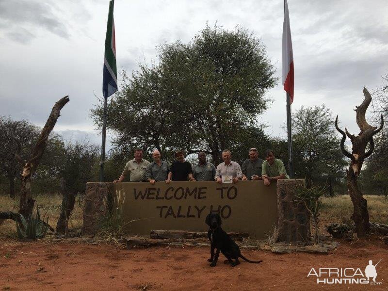 Entrance Hunt Group