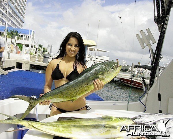 Fishing Babes