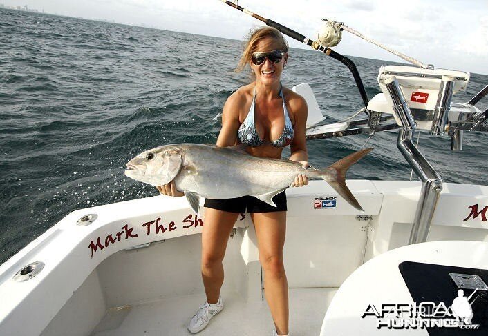 Fishing Babes