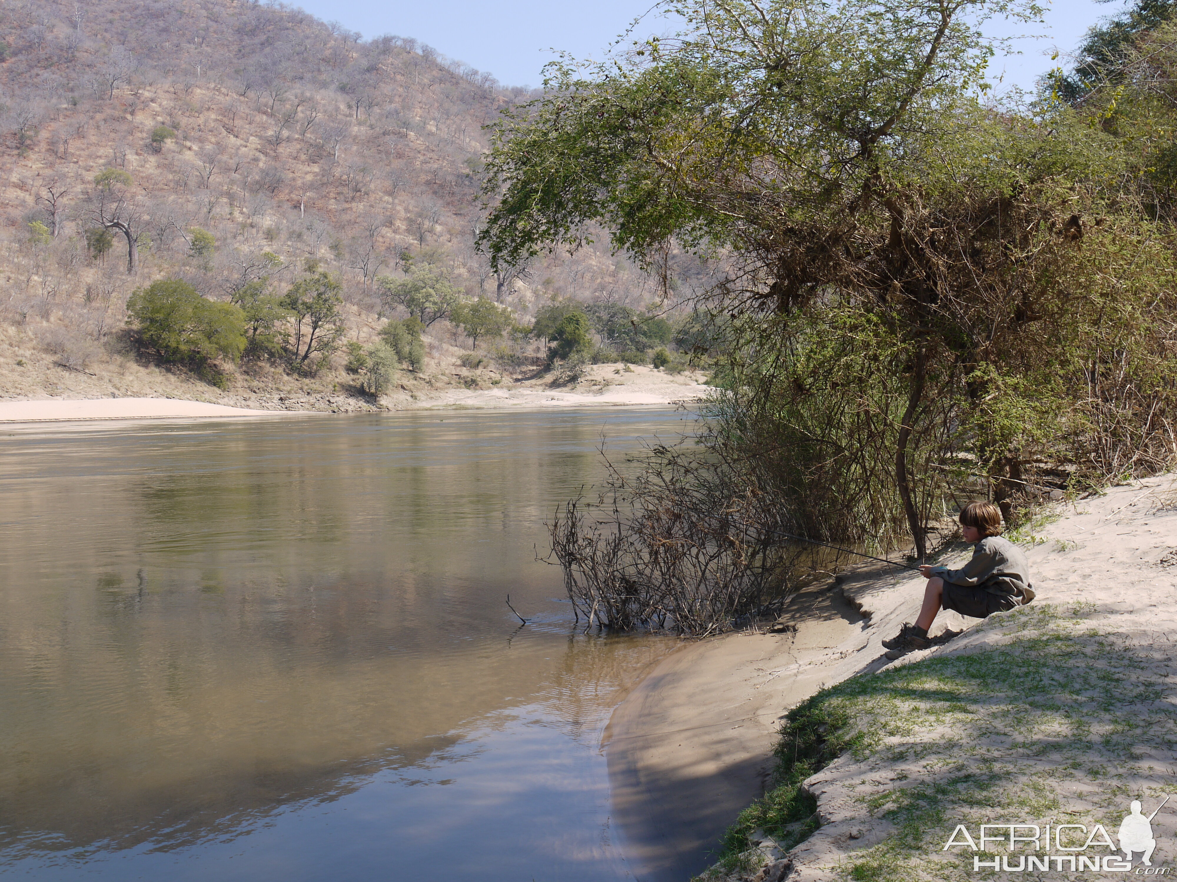 fishing below mupata gorge to lower zambezi NP