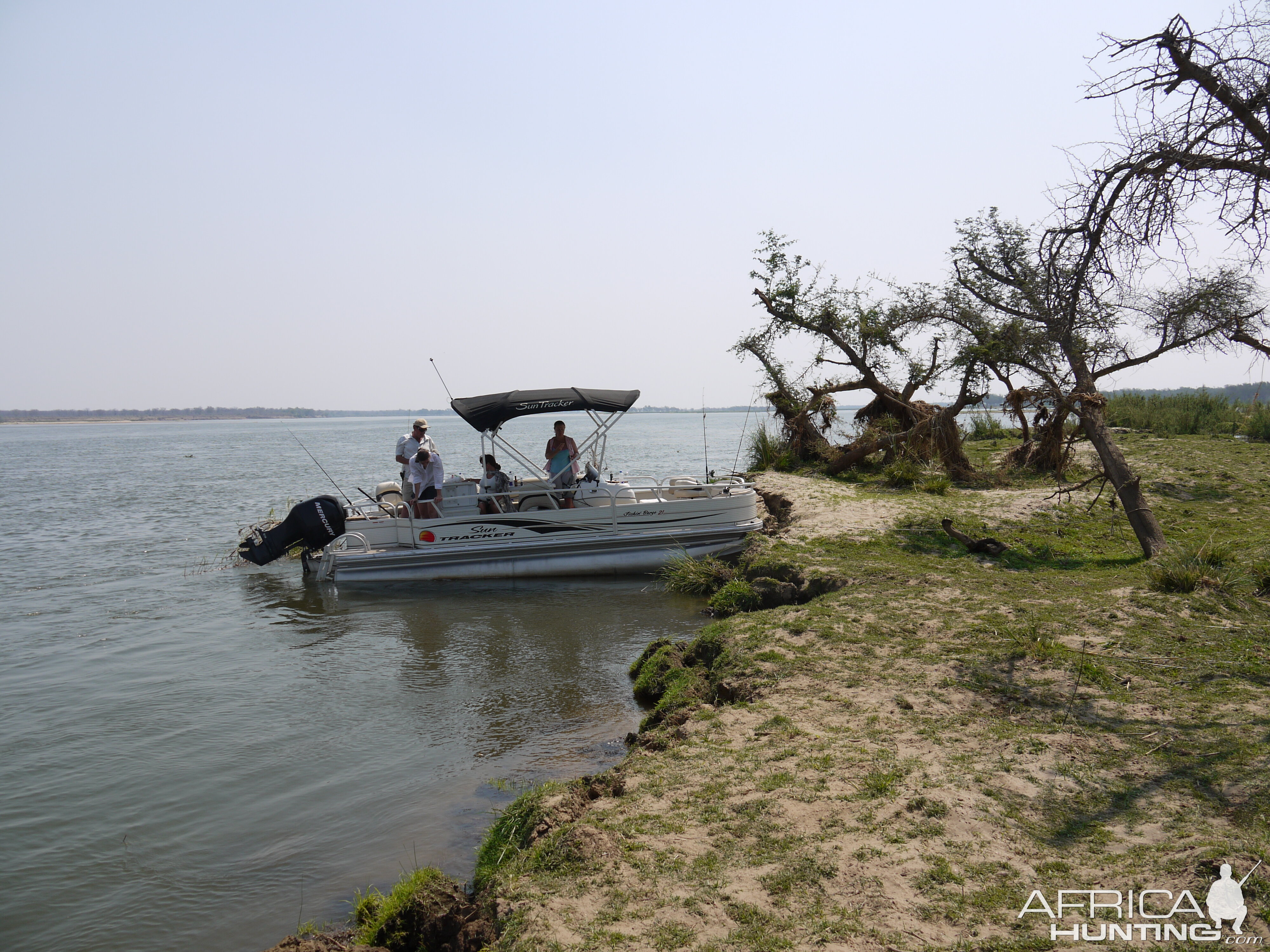 fishing below mupata gorge to lower zambezi NP