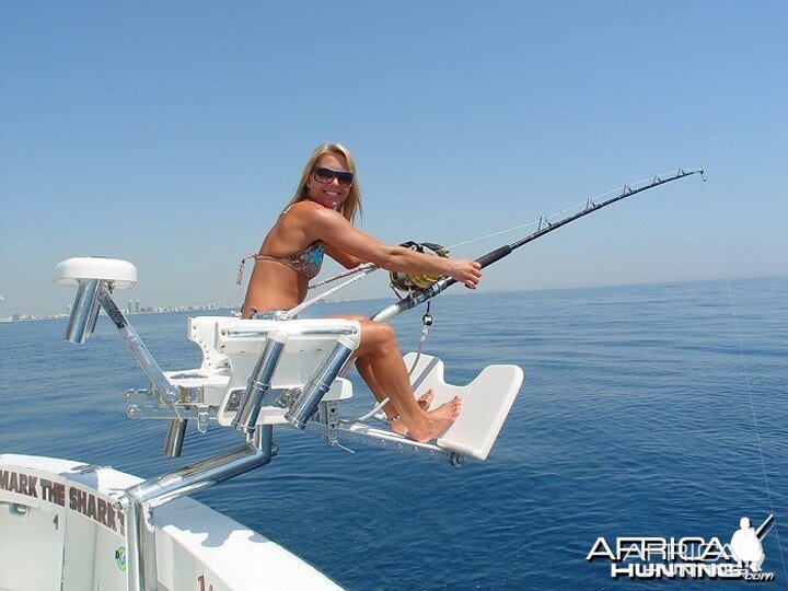 Fishing Girls