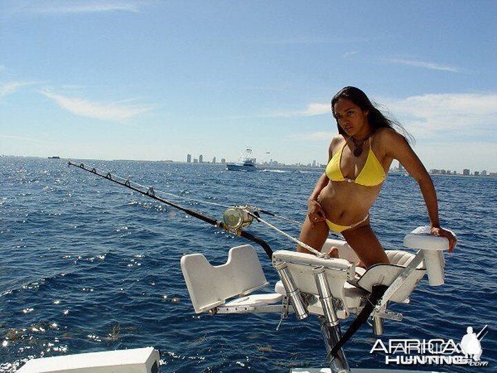 Fishing Girls