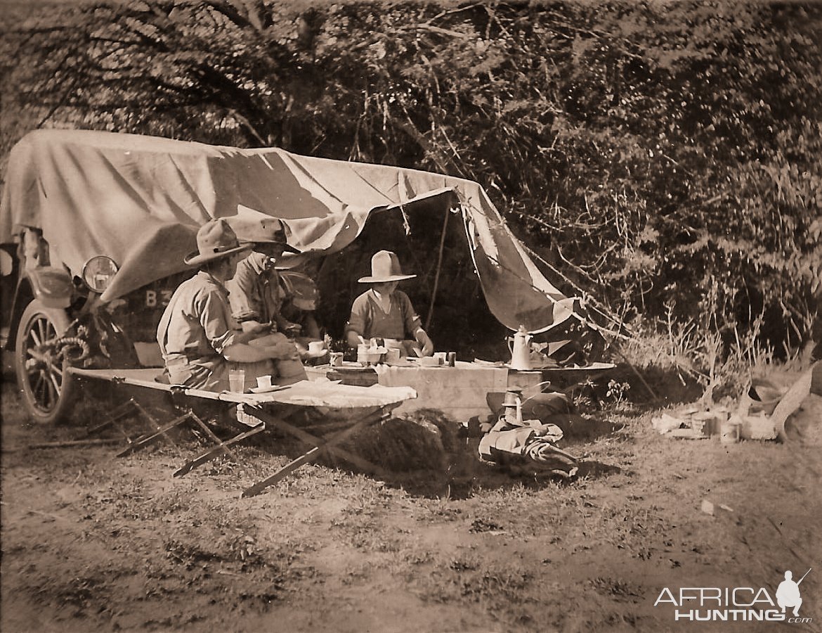 Fred Watts Kenya 1927 Safri Truck