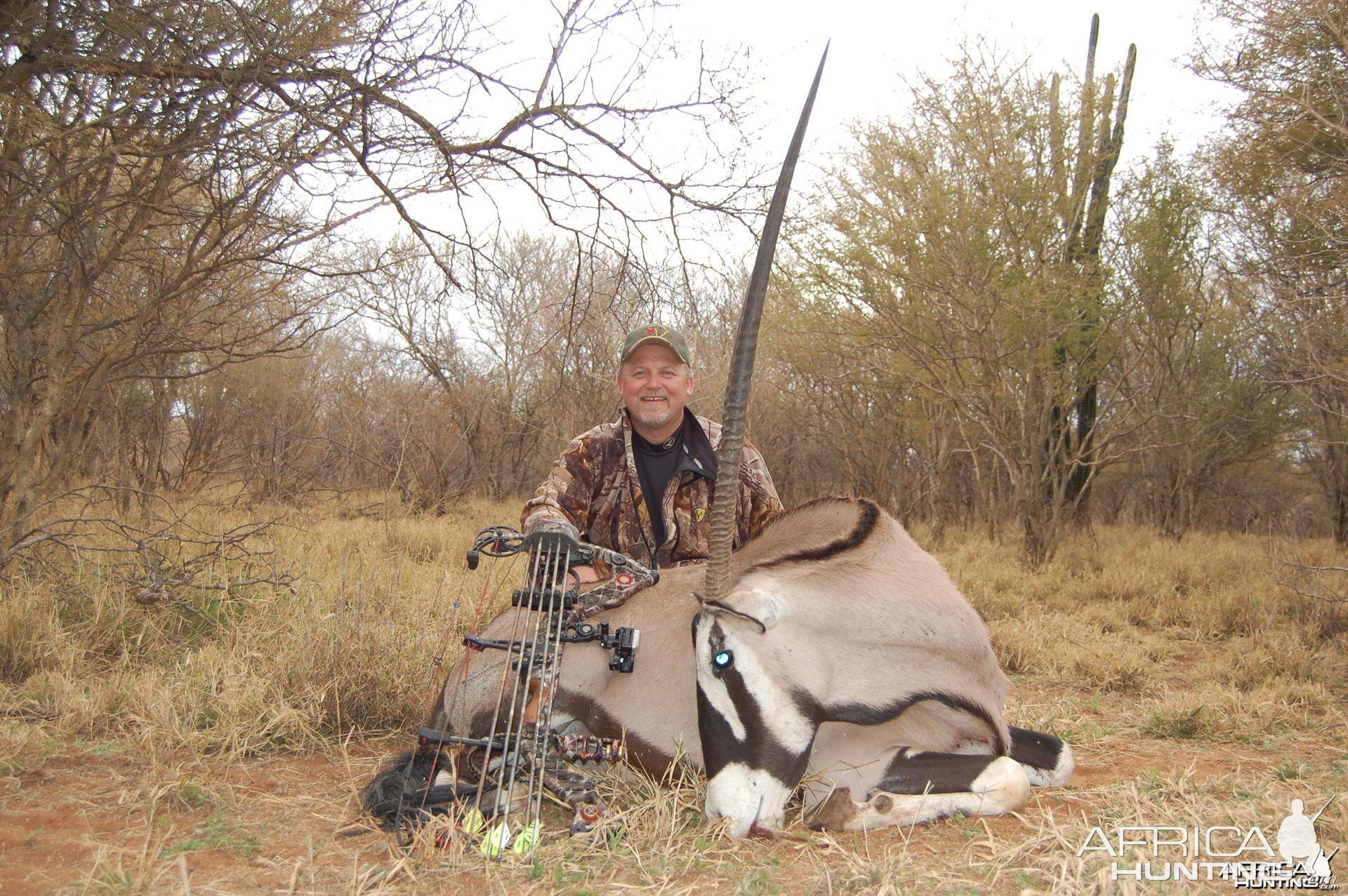 Gemsbok bowhunt in South Africa