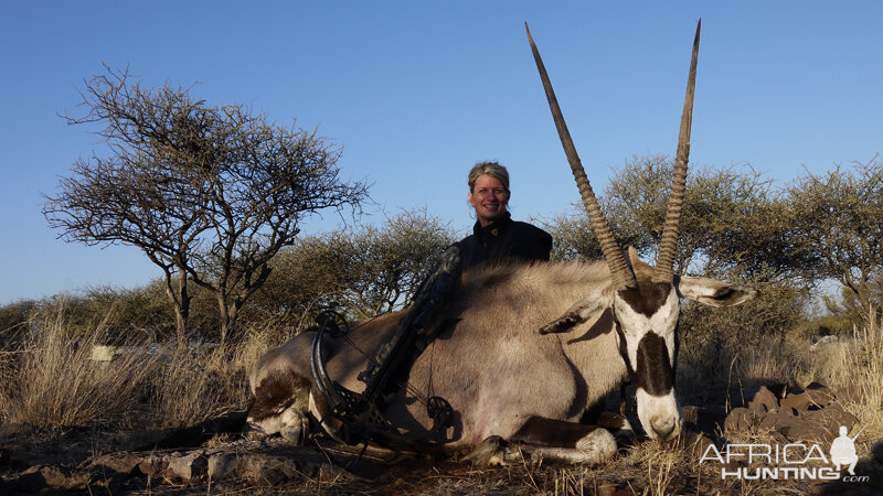 Gemsbok hunt with Wintershoek Johnny Vivier Safaris