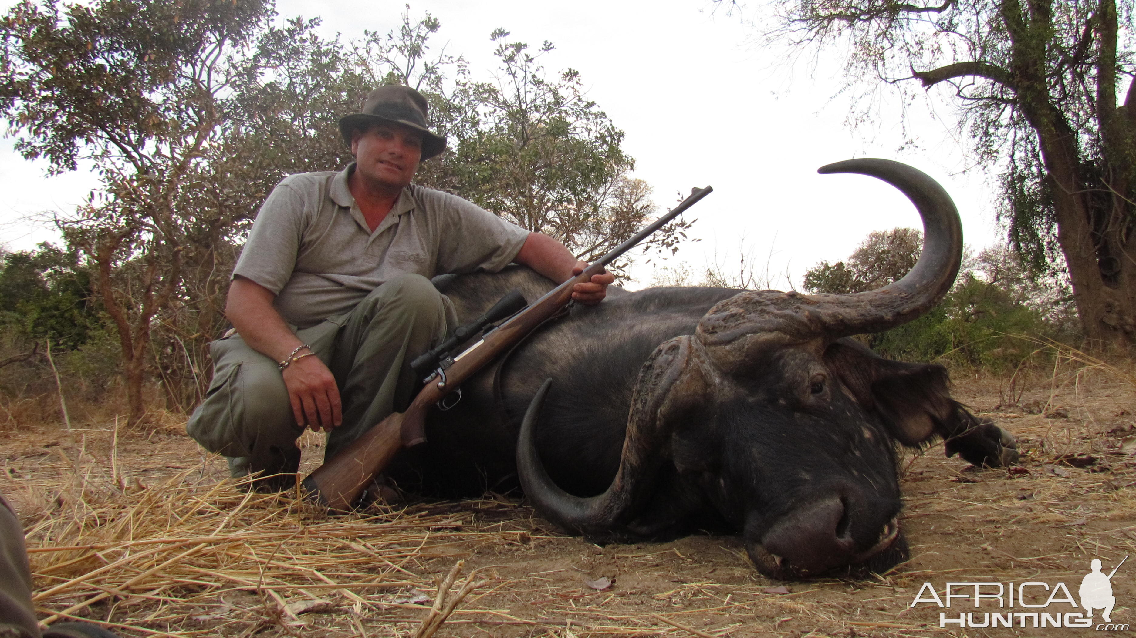 Hunt Cape Buffalo in Zimbabwe