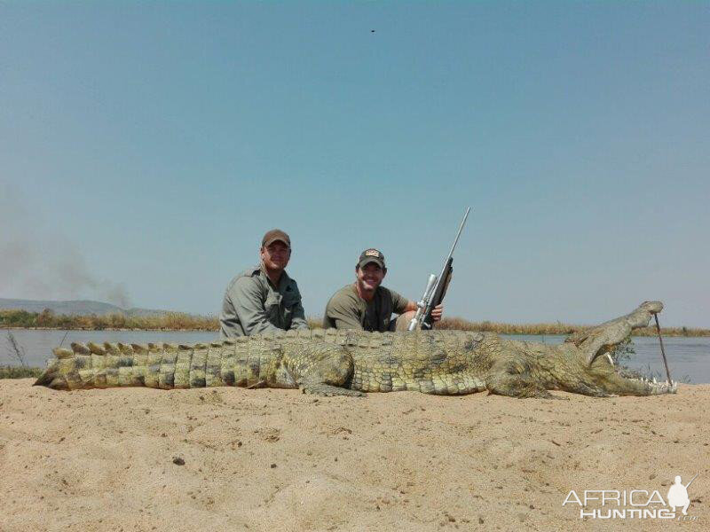 Hunt Crocodile in Mozambique