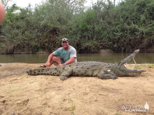 Hunt Crocodile in South Africa