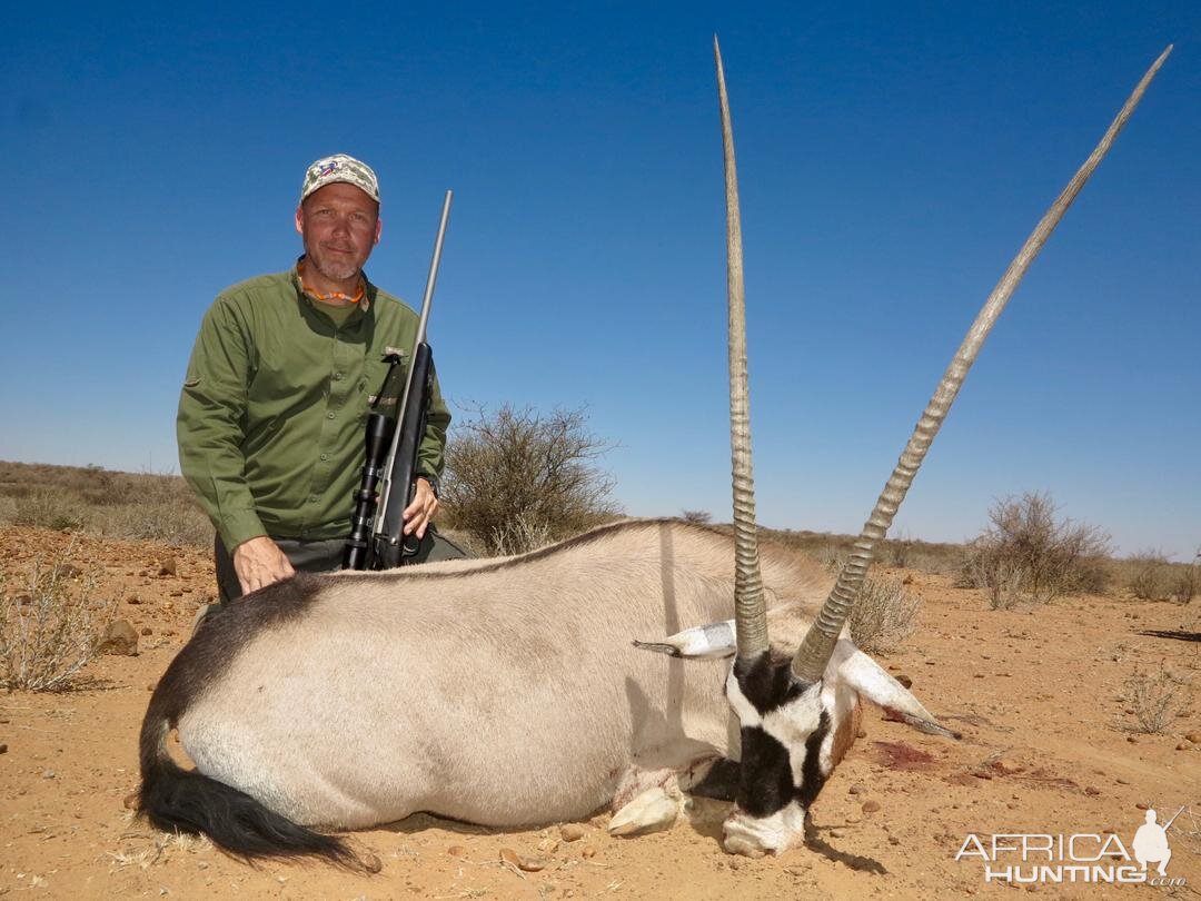 Hunt Gemsbok in Namibia