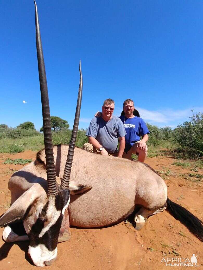 Hunt Gemsbok in South Africa