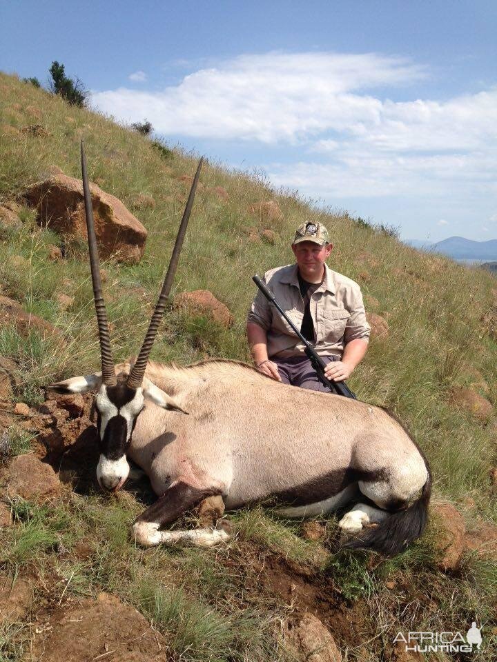 Hunt Gemsbok in South Africa