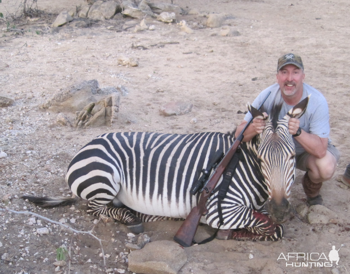 Hunt Hartmann's Mountain Zebra in Namibia