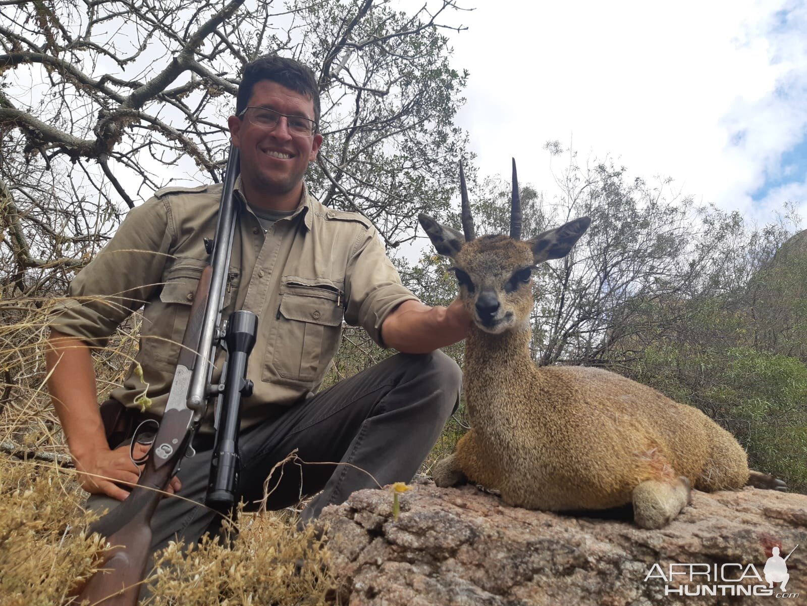 Hunt Klipspringer in Zimbabwe