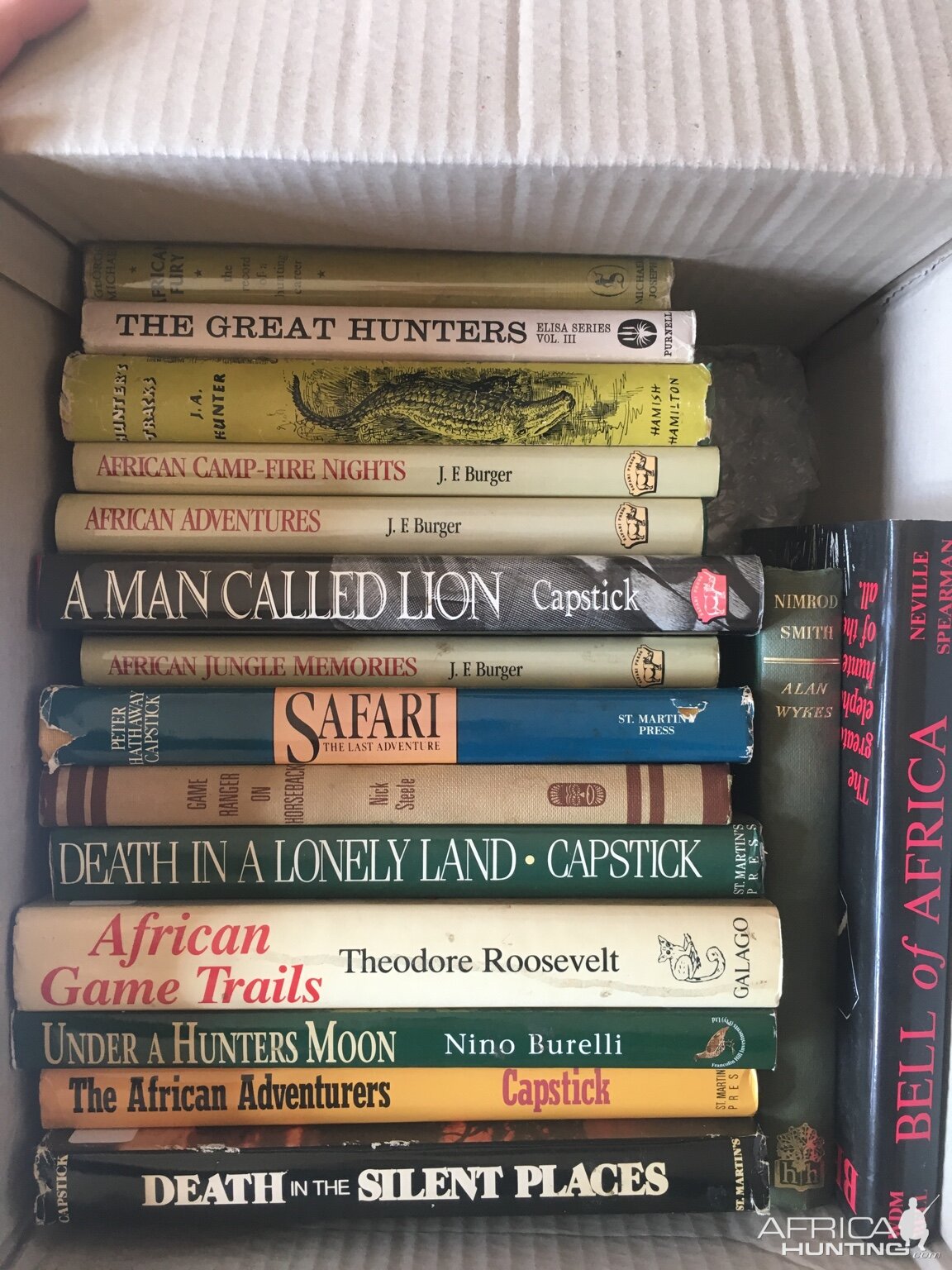 Hunting Books