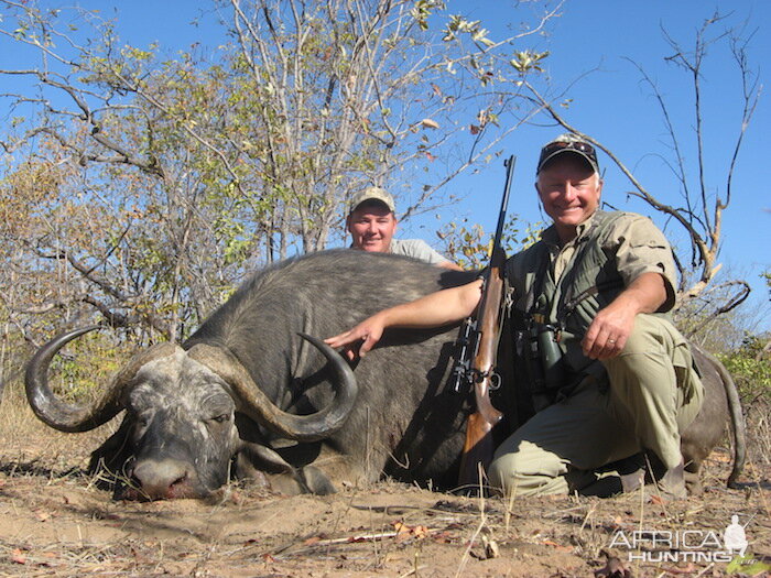 Hunting Buffalo in Zimbabwe