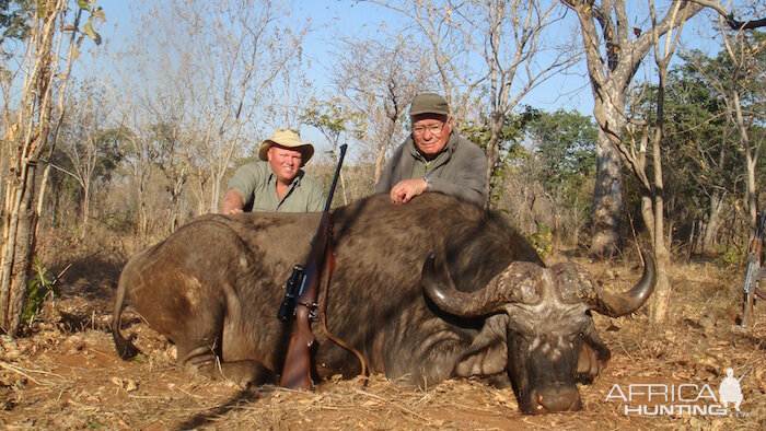 Hunting Buffalo in Zimbabwe