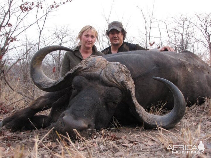 Hunting Buffalo in Zimbabwe