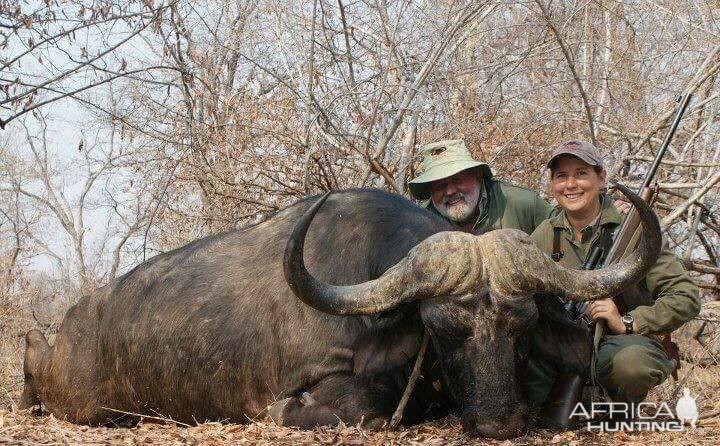 Hunting Buffalo in Zimbabwe