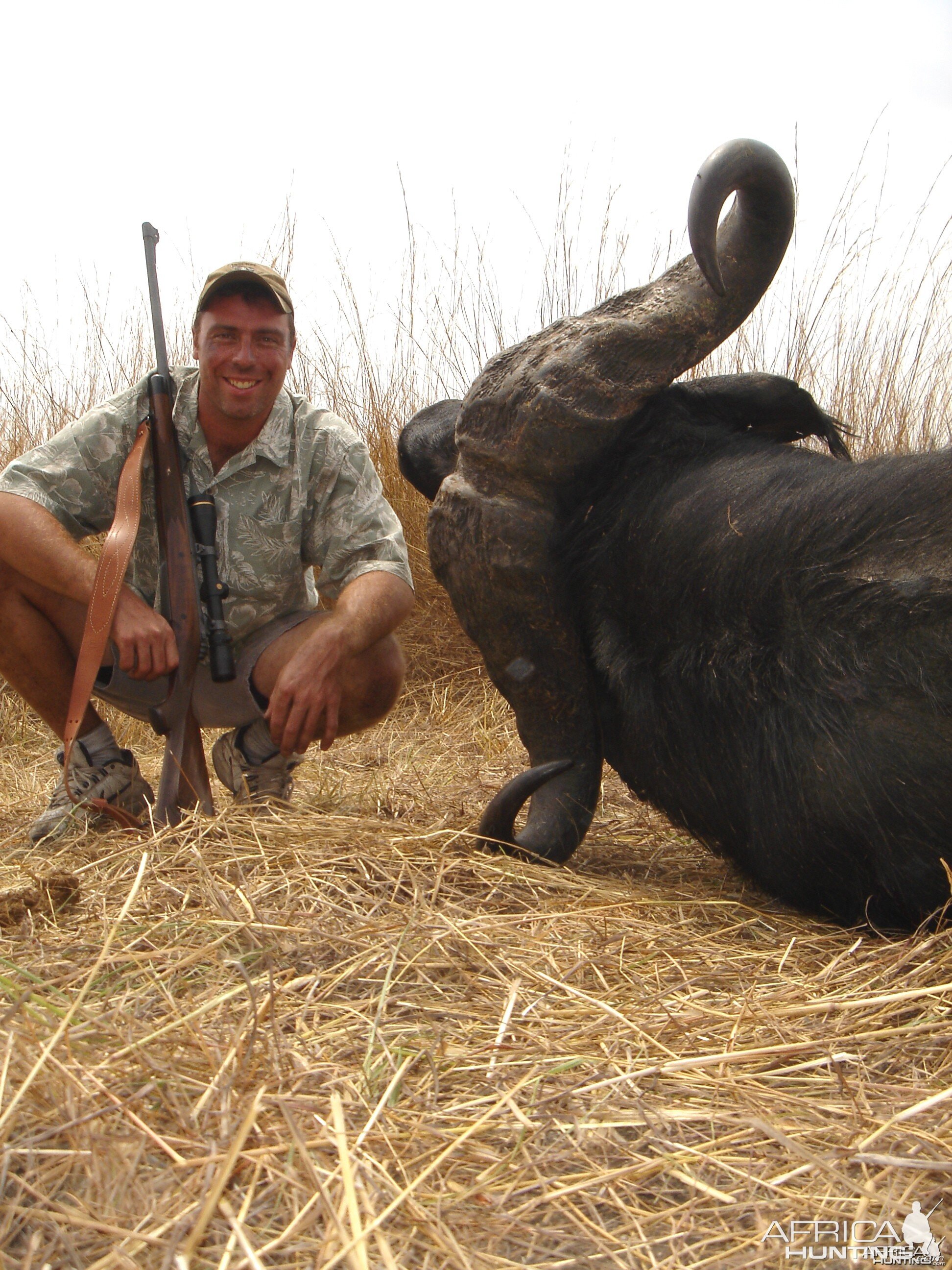 Hunting Buffalo with Wintershoek Johnny Vivier Safaris in SA