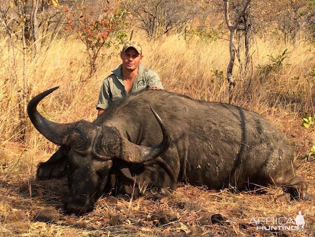 Hunting Buffalo Zimbabwe