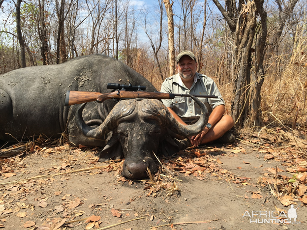 Hunting Cape Buffalo in Mozambique