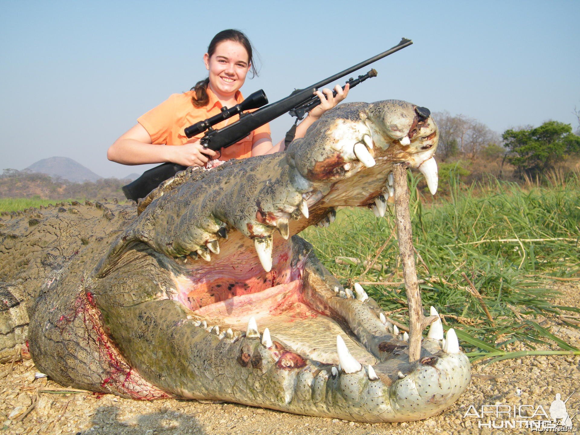 Hunting Croc with Nhenda Safaris Mozambique