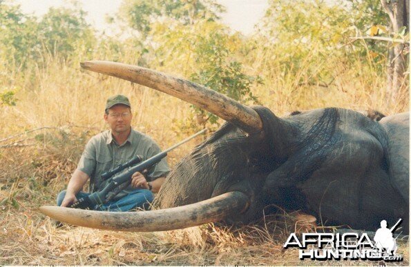 Hunting Elephant with Wintershoek Johnny Vivier Safaris in SA